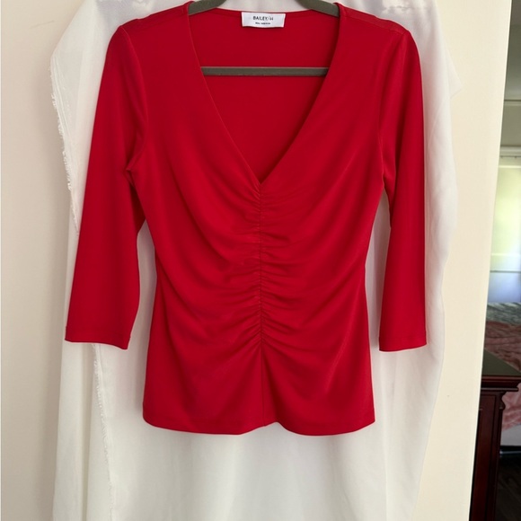NWOT Bailey 44 Bright Red Ruched Long Sleeve Top Size Small - Picture 1 of 7